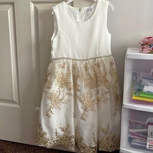 Little girls dress